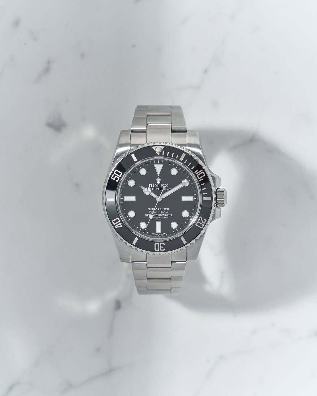 Rolex Submariner 40mm Random Series with papers
